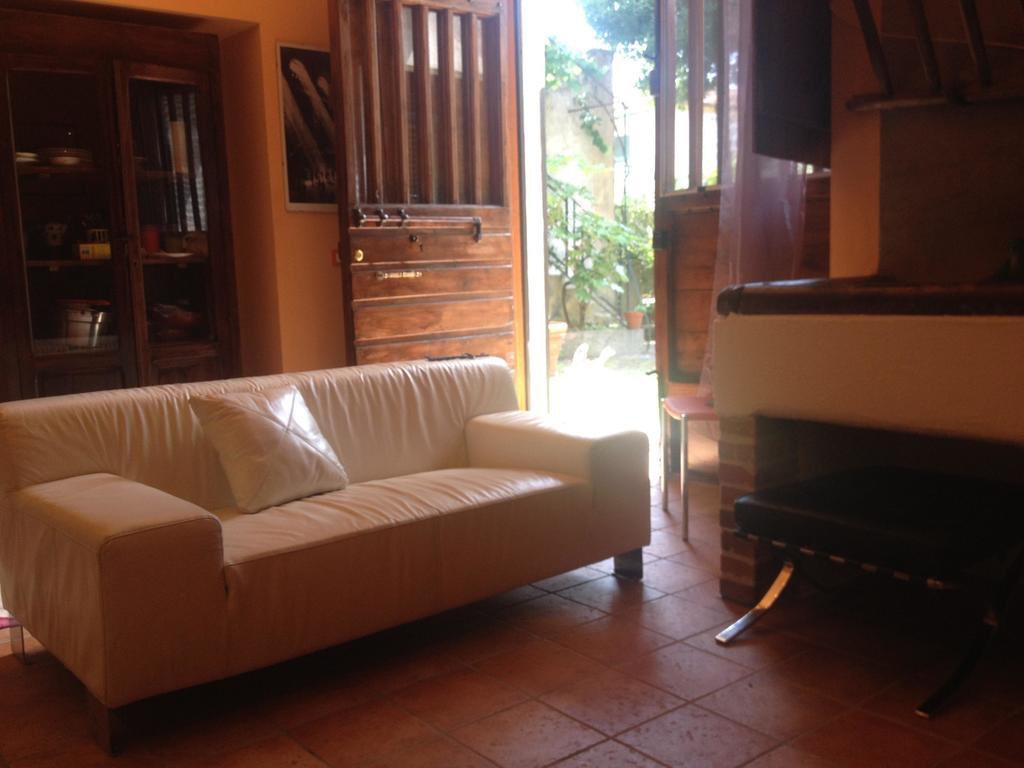 Alloggio Turistico La Stalla トゥスカーニア 部屋 写真